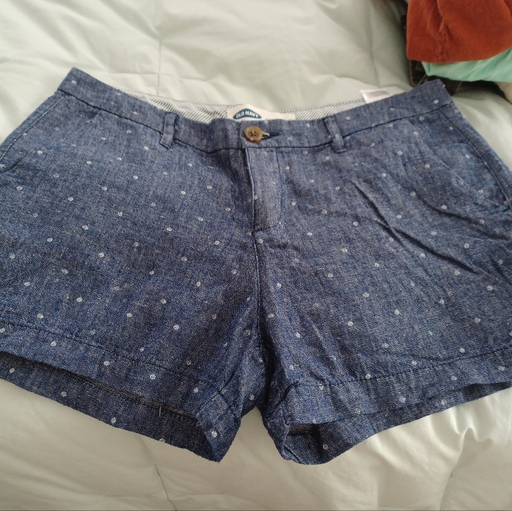 Old navy shorts 6